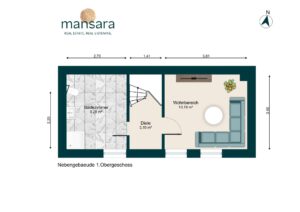 Grundriss eines Obergeschosses mit Wohnbereich, Badezimmer und Diele, inklusive Möbelanordnung und Abmessungen.